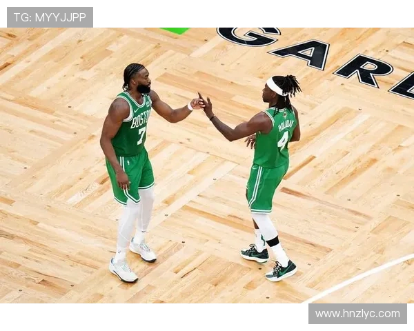 杰伦布朗坚定信念从未缺席季后赛深知球队潜力与实力